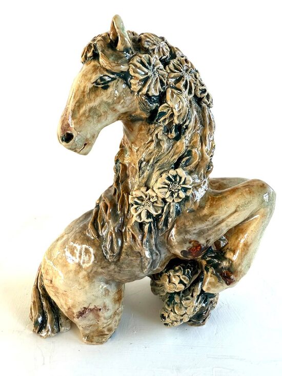 DHIRA BAREIN/ Little flower horse 